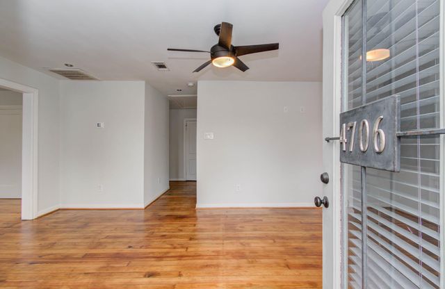 4706 Fisk Street, Houston, TX 77009