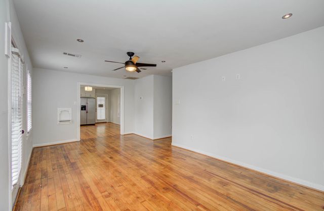 4706 Fisk Street, Houston, TX 77009