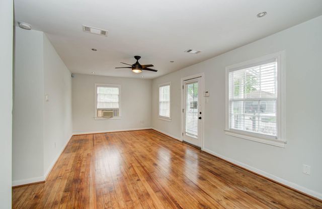 4706 Fisk Street, Houston, TX 77009