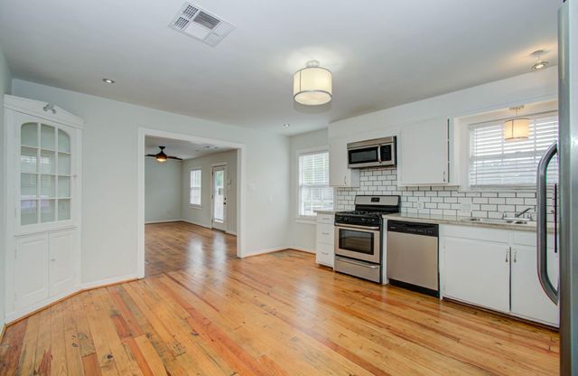 4706 Fisk Street, Houston, TX 77009