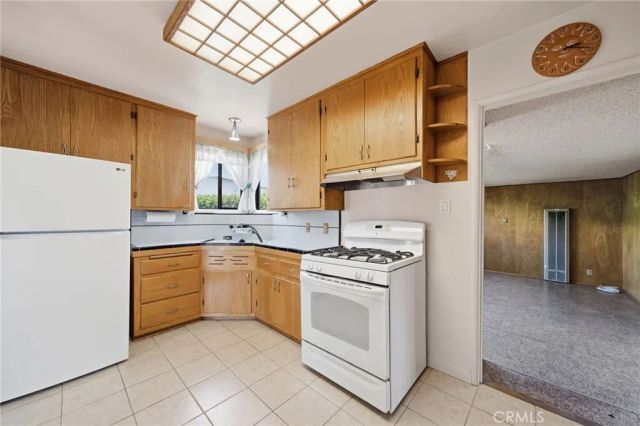 9026 Buhman Ave, Downey, CA 90240