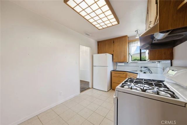 9026 Buhman Ave, Downey, CA 90240