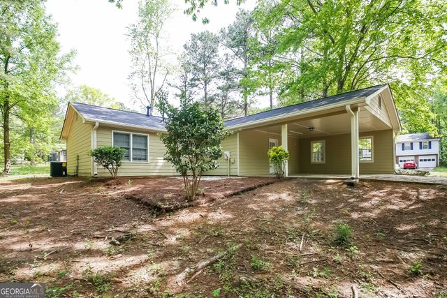 606 Hamlet Court SE, Conyers, GA 30094