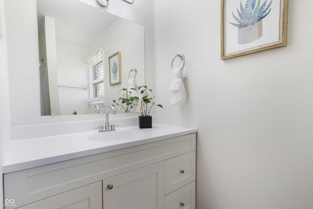 7140 Avalon Trail Drive, Indianapolis, IN 46250