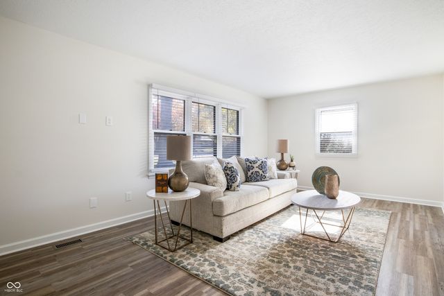 7140 Avalon Trail Drive, Indianapolis, IN 46250