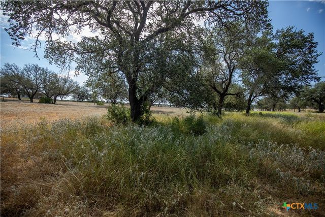 5602 Fm 2504, Poteet, TX 78065