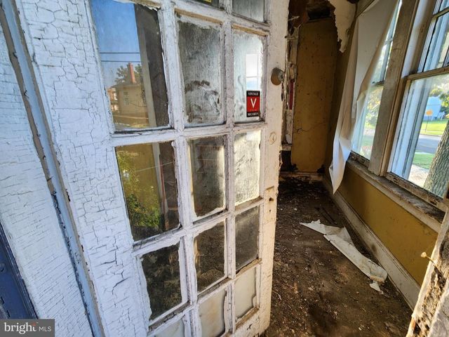 3024 VIRGINIA AVE, Baltimore, MD 21215