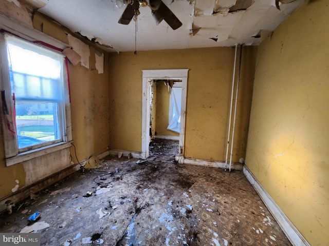 3024 VIRGINIA AVE, Baltimore, MD 21215
