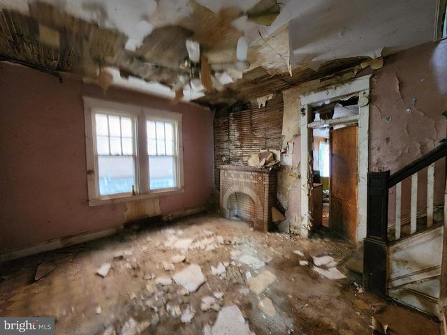 3024 VIRGINIA AVE, Baltimore, MD 21215