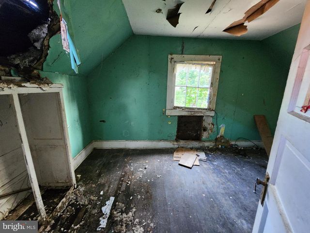 3024 VIRGINIA AVE, Baltimore, MD 21215