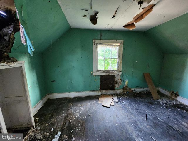 3024 VIRGINIA AVE, Baltimore, MD 21215