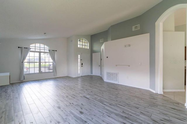 1008 CASTERTON CIRCLE, Davenport, FL 33897