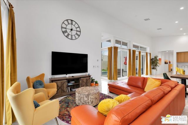 841 Fountain Drive, Palm Springs, CA 92262