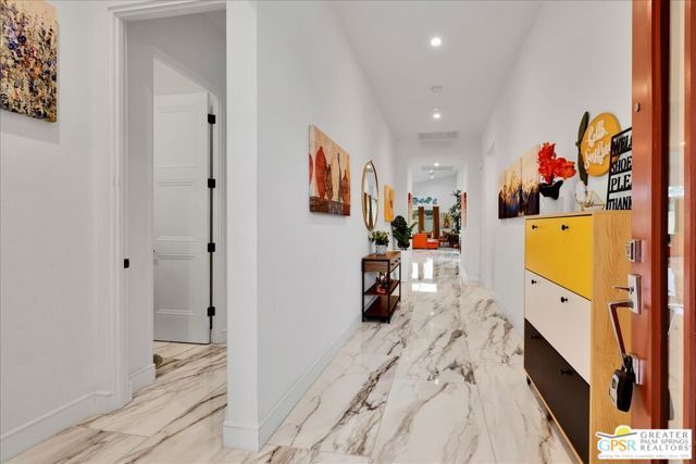 841 Fountain Drive, Palm Springs, CA 92262