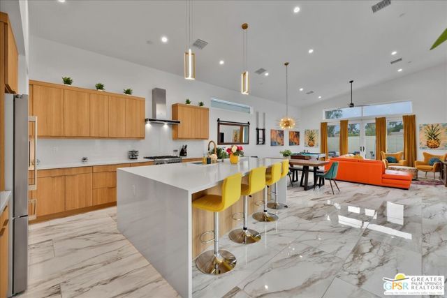 841 Fountain Drive, Palm Springs, CA 92262