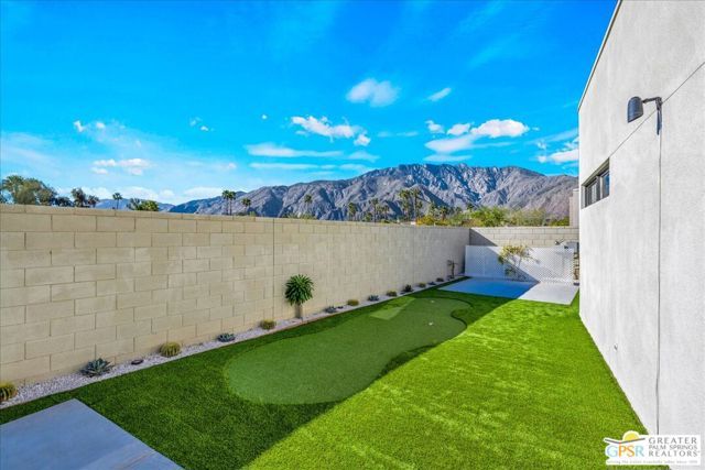 841 Fountain Drive, Palm Springs, CA 92262