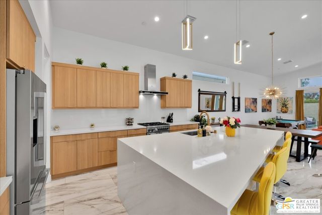 841 Fountain Drive, Palm Springs, CA 92262