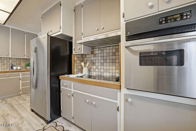 78 W Loop Drive, Camarillo, CA 93010