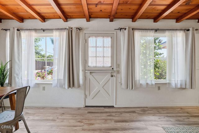 78 W Loop Drive, Camarillo, CA 93010