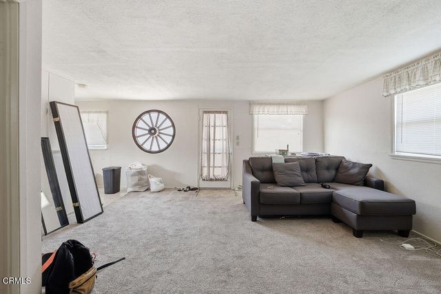 78 W Loop Drive, Camarillo, CA 93010