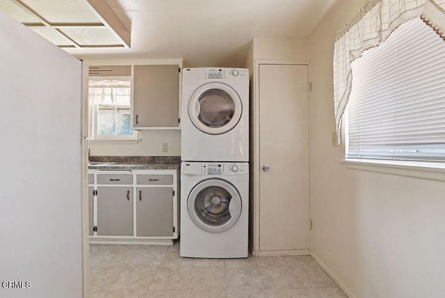 78 W Loop Drive, Camarillo, CA 93010