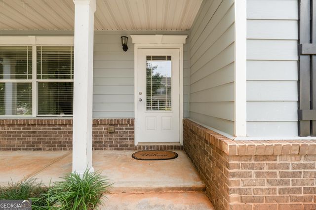 140 Stillwood Drive, Newnan, GA 30265