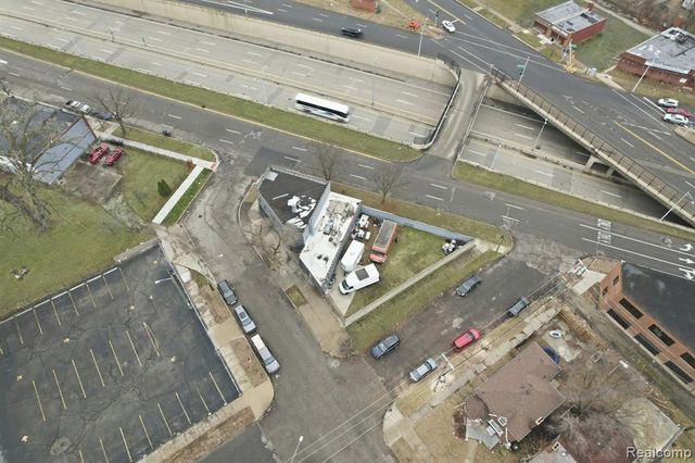 16676 James Couzens Freeway, Detroit, MI 48221