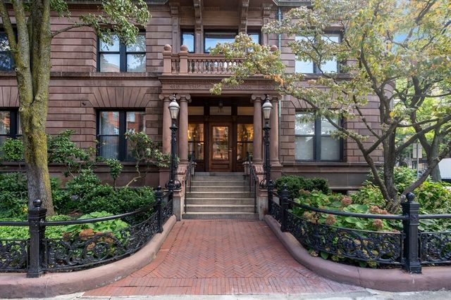 416 Marlborough St 209, Boston, MA 02115