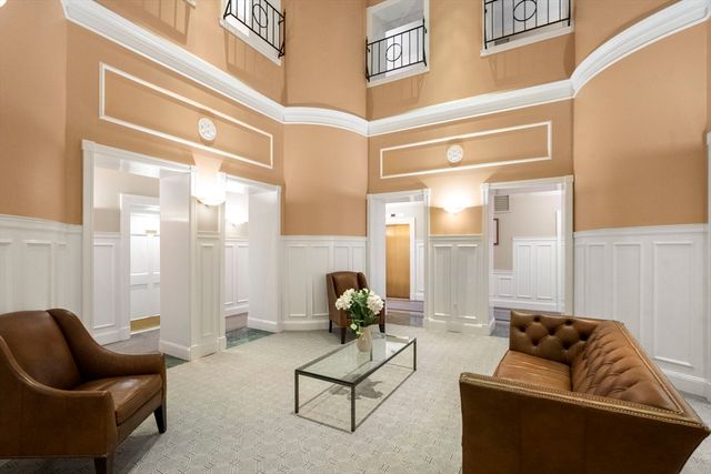 416 Marlborough St 209, Boston, MA 02115