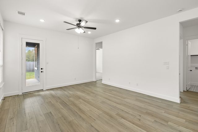 1734 Coachman Drive, Forney, TX 75126