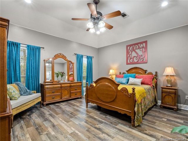 600 N Overton Street, Dequincy, LA 70633