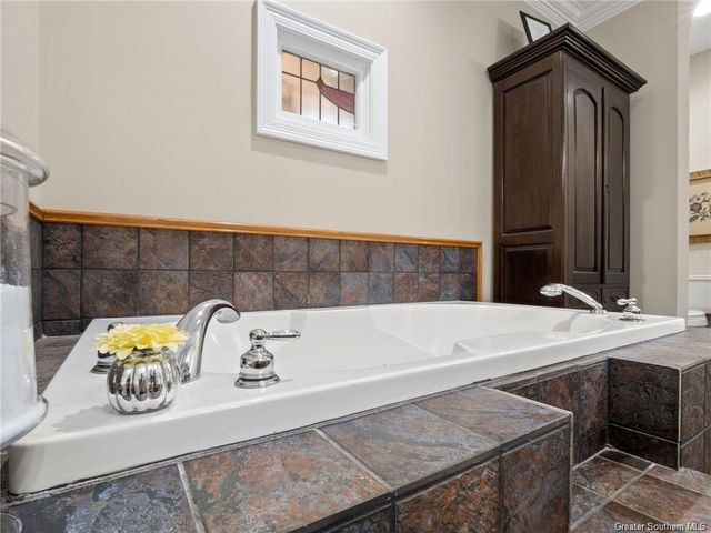 600 N Overton Street, Dequincy, LA 70633