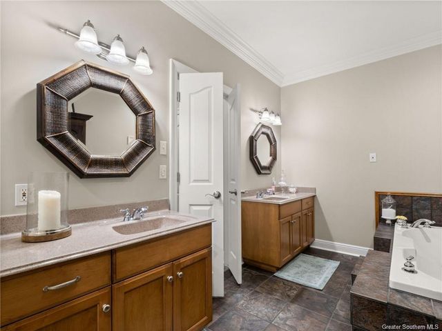 600 N Overton Street, Dequincy, LA 70633