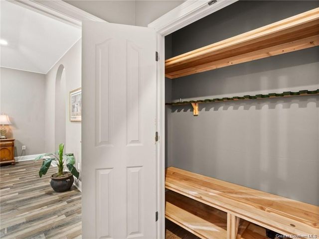 600 N Overton Street, Dequincy, LA 70633