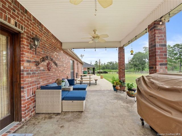 600 N Overton Street, Dequincy, LA 70633