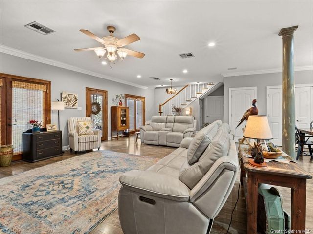 600 N Overton Street, Dequincy, LA 70633