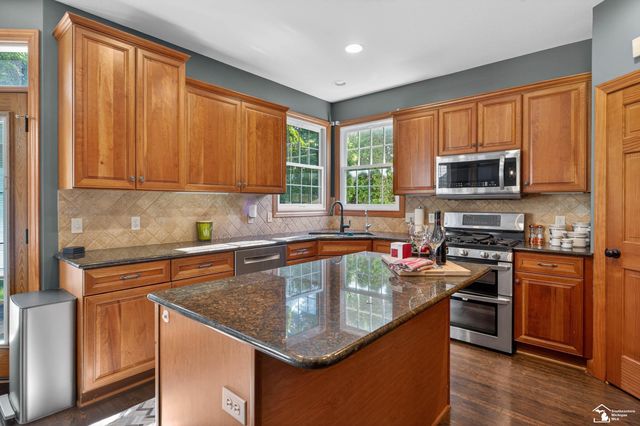 3350 Quail Hollow Drive, Bedford Twp, MI 48144
