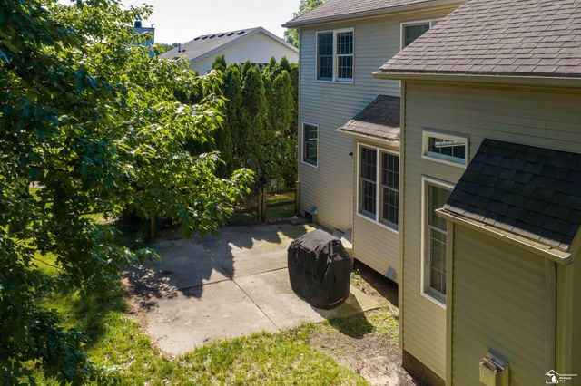 3350 Quail Hollow Drive, Bedford Twp, MI 48144
