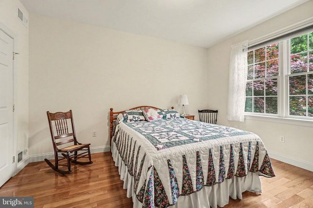 1145 KUHN ROAD, Boiling Springs, PA 17007