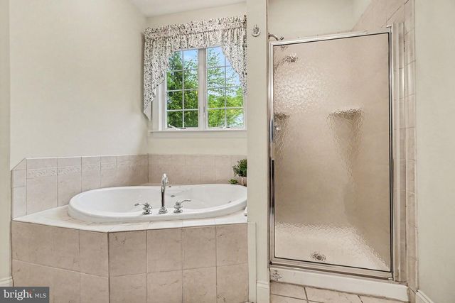 1145 KUHN ROAD, Boiling Springs, PA 17007