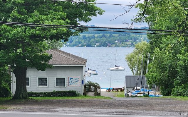 2746 East Lake Road, Skaneateles, NY 13152