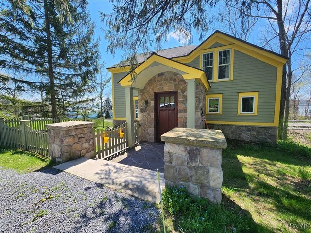 2746 East Lake Road, Skaneateles, NY 13152
