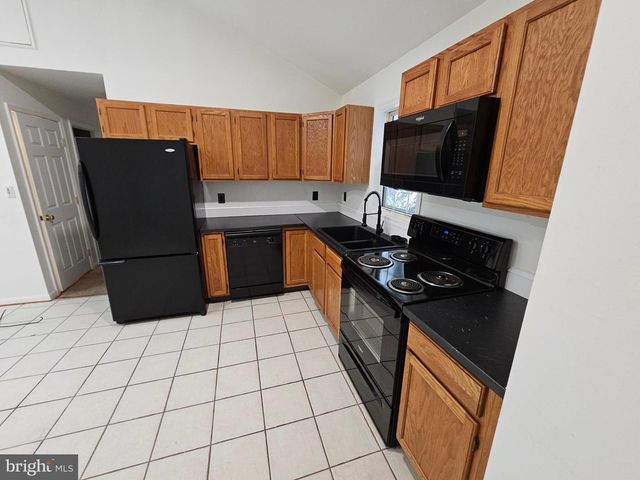 11722 BIG BEAR LN, Lusby, MD 20657