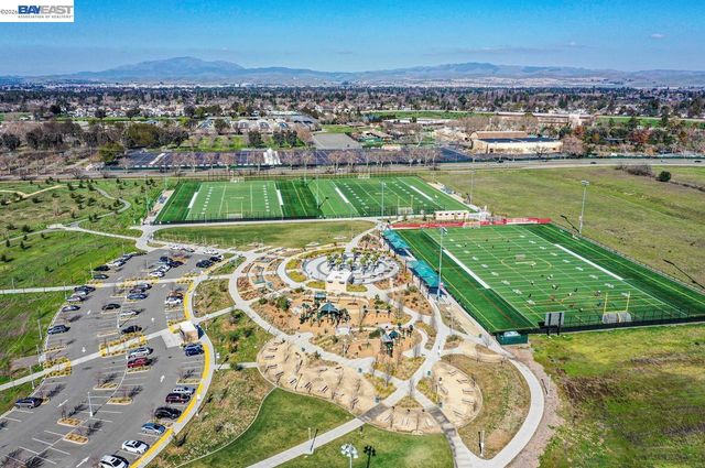 3048 Badger Dr, Pleasanton, CA 94566