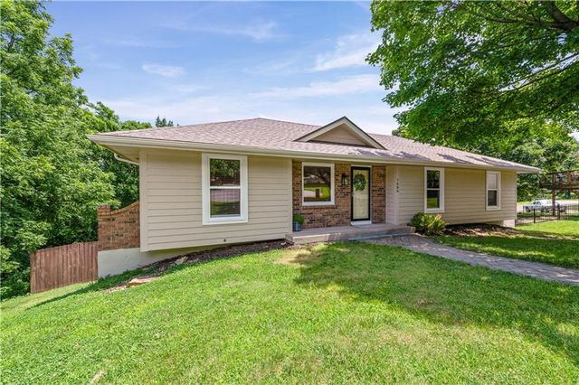 7606 NW 69th Terrace, Kansas City, MO 64152