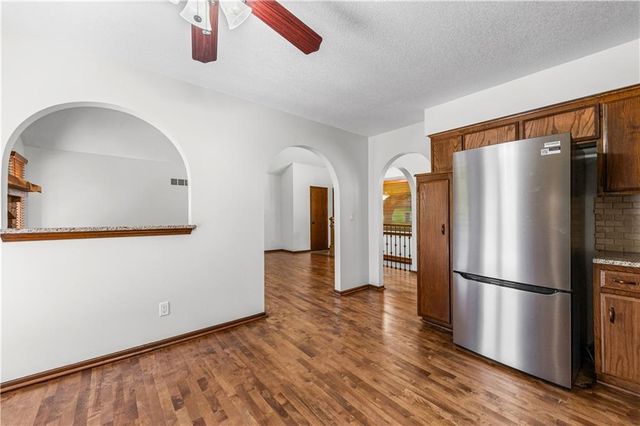 7606 NW 69th Terrace, Kansas City, MO 64152