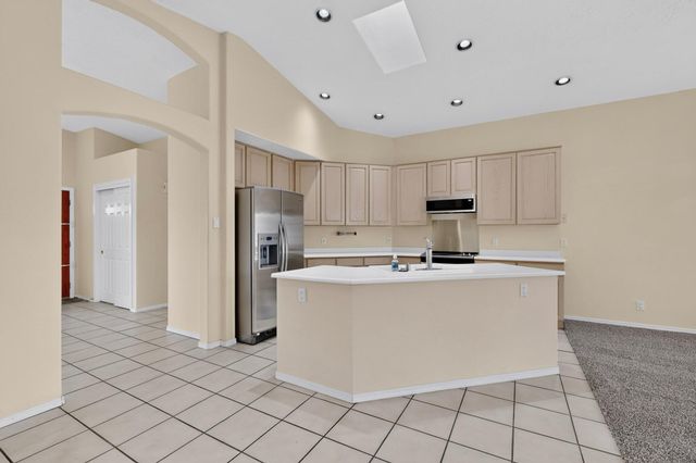 3149 Ashkirk Loop SE, Rio Rancho, NM 87124