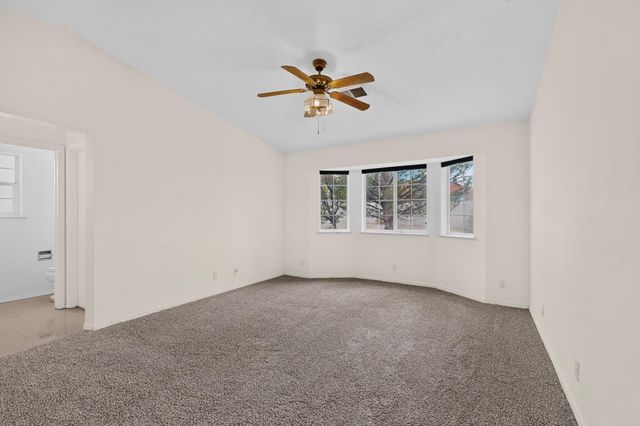 3149 Ashkirk Loop SE, Rio Rancho, NM 87124