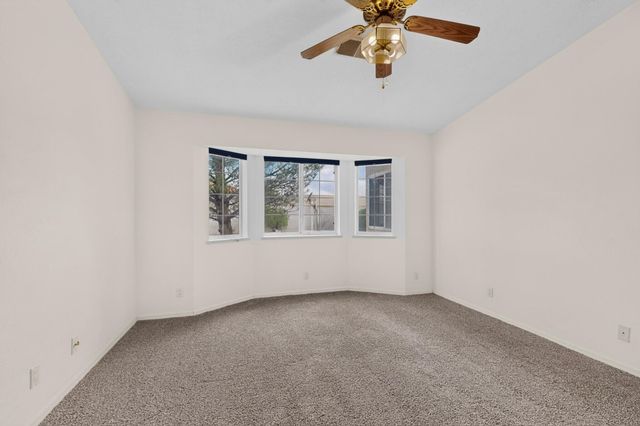 3149 Ashkirk Loop SE, Rio Rancho, NM 87124