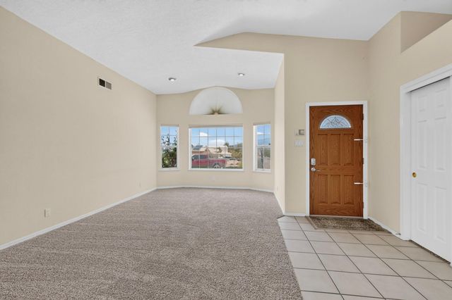 3149 Ashkirk Loop SE, Rio Rancho, NM 87124